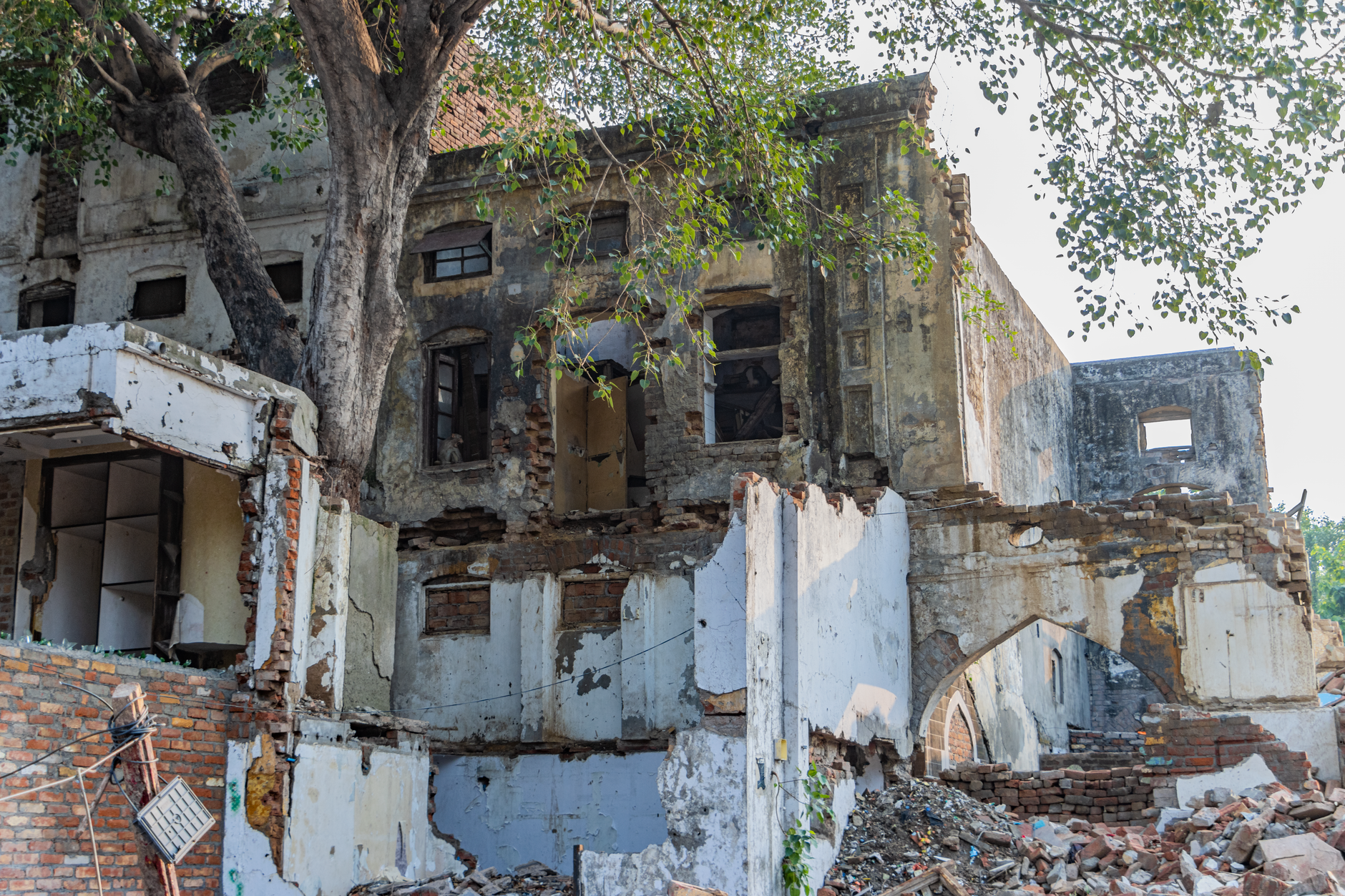 Delhi building collapse: What went wrong in this tragic event?